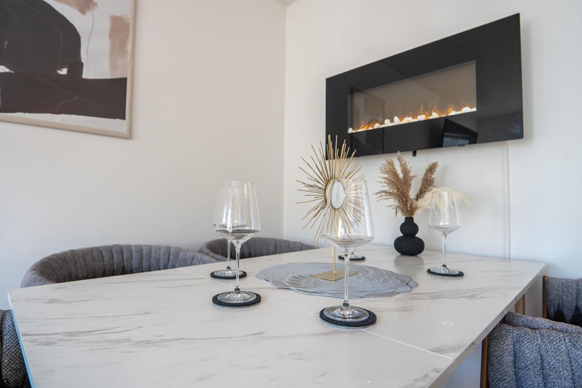 Apartment Passau B - Stilvoll, Modern & Cozy Im Zentrum Von Passau Bagian luar foto